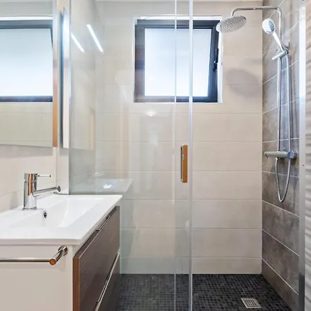 Villa Camelia By Homie