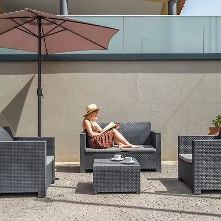 Villa Camelia By Homie