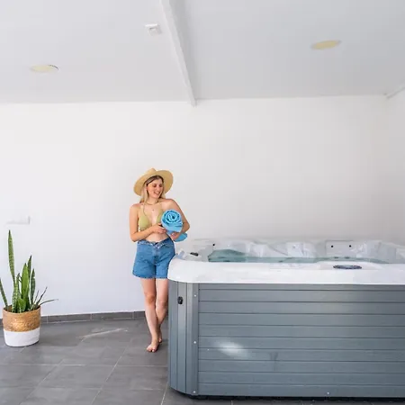 Camelia By Homie Villa Funchal (Madeira)